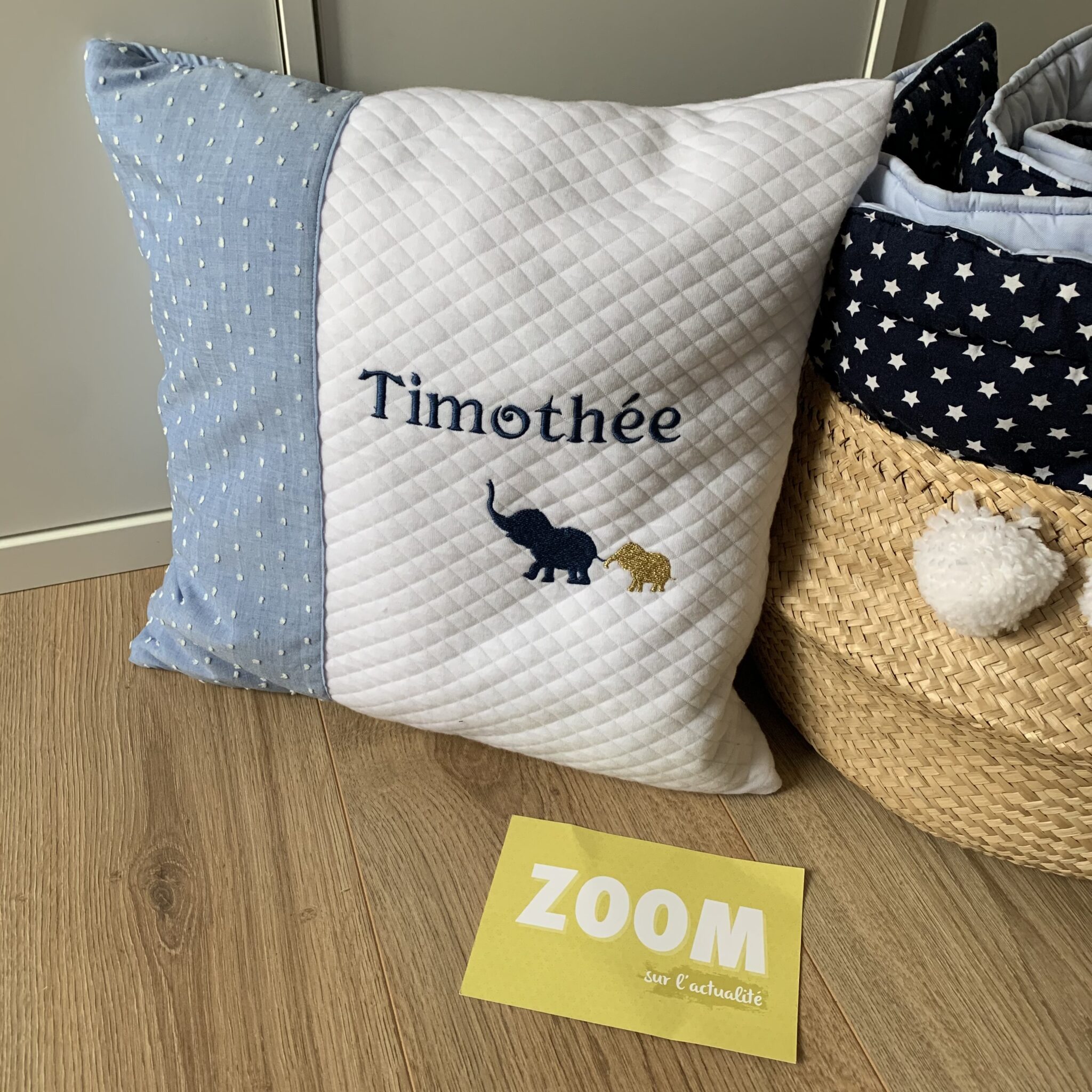 Le coussin carré 2 tissus