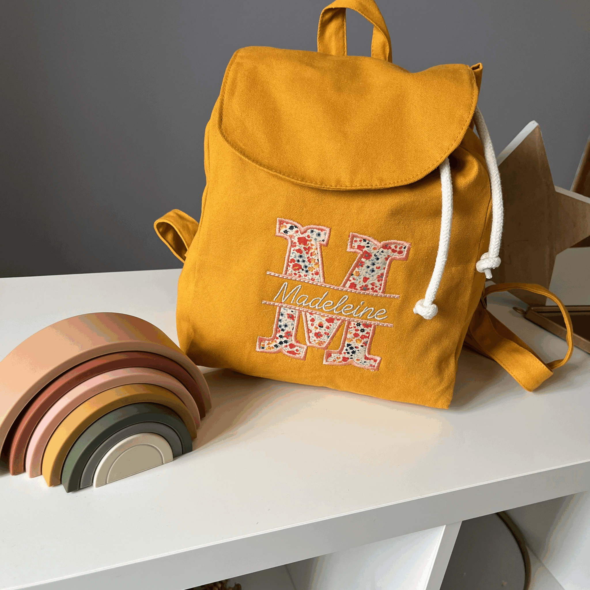 Le sac à dos maternelle lettrine