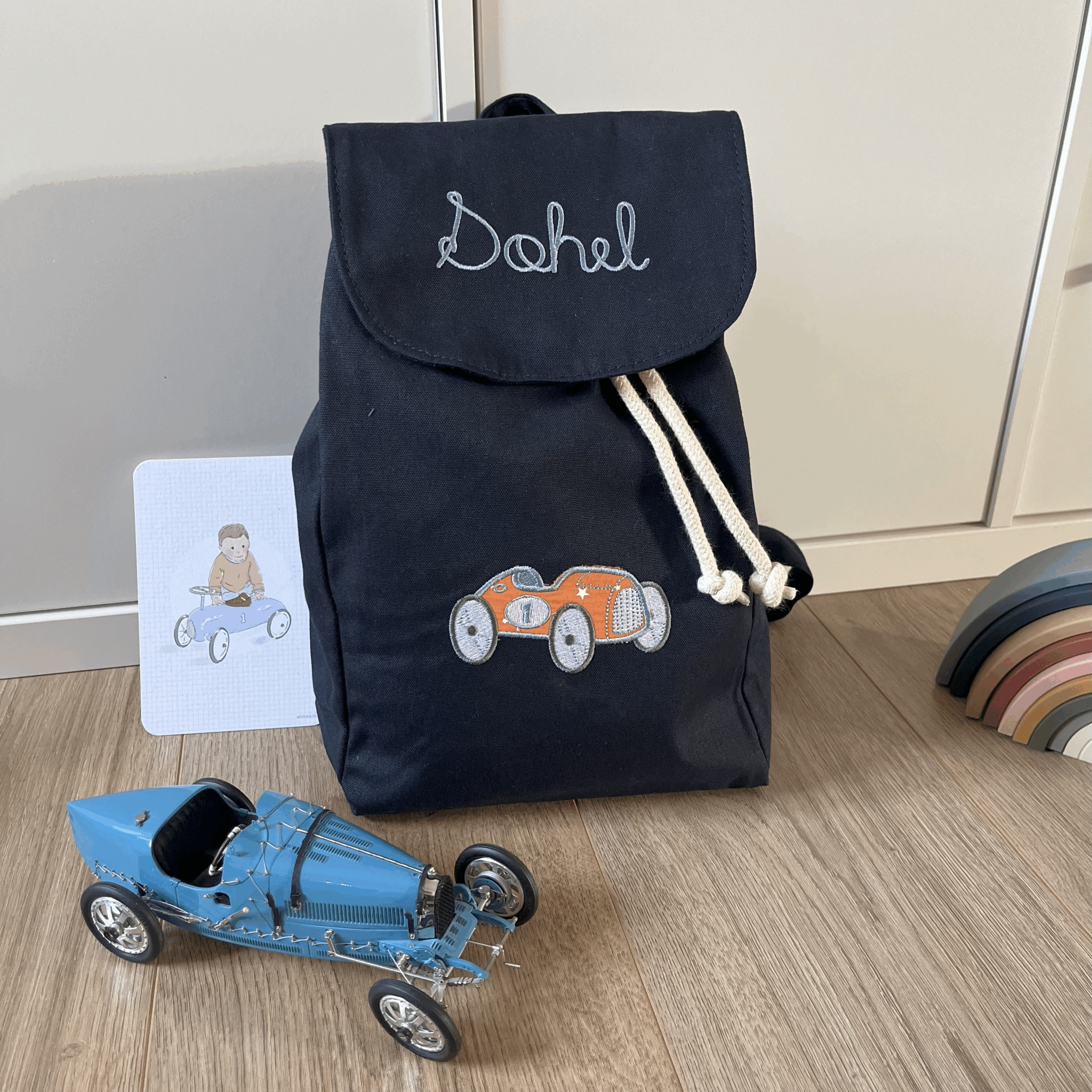 Le sac à dos maternelle rabat brodé